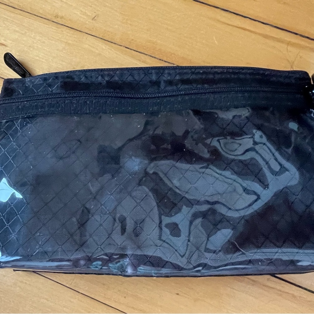 COPY - Thirty One Clear Clip Pouch -NWOT